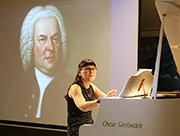 «Музыкальные изобретения Баха»: музыкальная гостиная в Музее Н.К. Рериха 